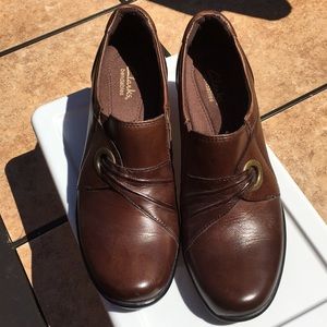 Clarks heeled loafer